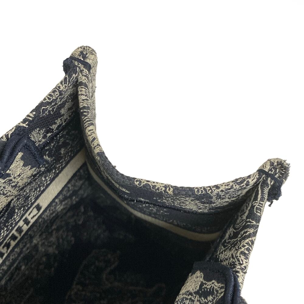 Christian Dior DIOR/ChristianDior Book tote small bag Tote Bag M1265ZRGO_M35I - Picture 11 of 15